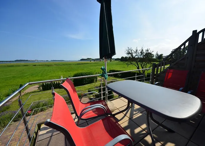 Reet-meerblick-terrassenwohnung-sonnenkliff-eg